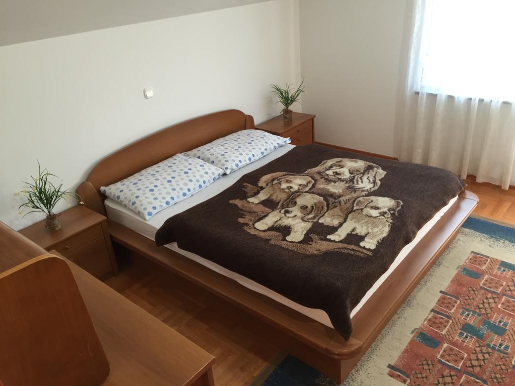 Guest House Seperic ヤストレバースコ 部屋 写真