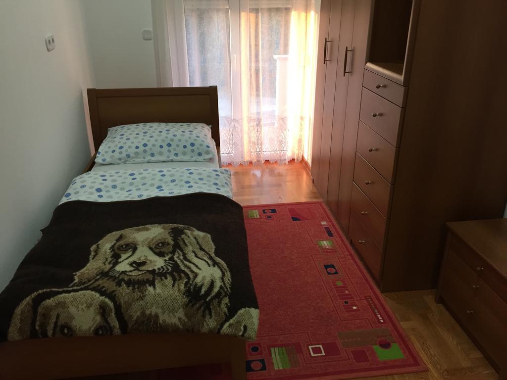 Guest House Seperic ヤストレバースコ 部屋 写真